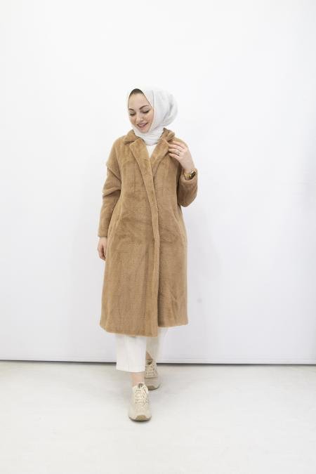 Feray Kaya 24726 Kürk Kaban