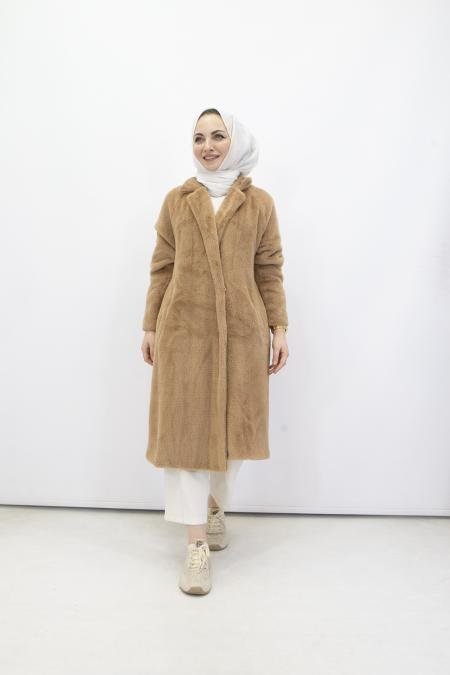 Feray Kaya 24726 Kürk Kaban