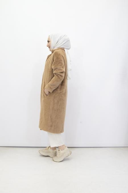 Feray Kaya 24726 Kürk Kaban